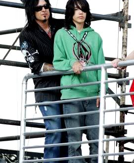 Foto van Nikki Sixx  & zijn Zoon  Gunner Nicholas Sixx