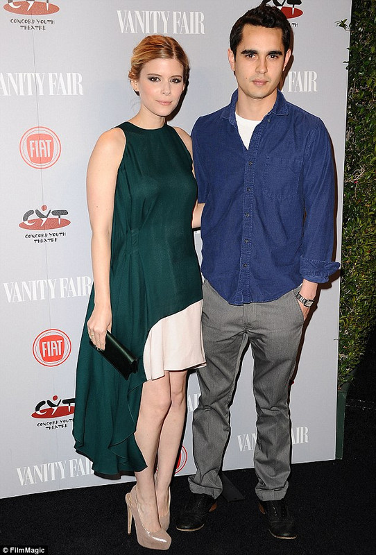    Kate Mara con amigable, Novio Max Minghella 