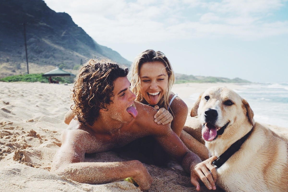 Jay Alvarrez met mooie, sexy, schattige, vriendin Alexis Rene 