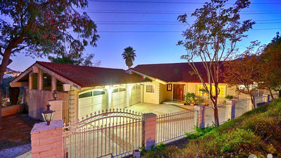 Zachery Ty Bryans Hus i Los Angeles, California