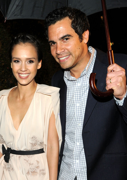    Jessica Alba med sexy, Ektemann Cash Warren 