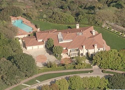 Photo: house/residence of the friendly talented intelligent  80 million earning Orange County, California, U.S.-resident
