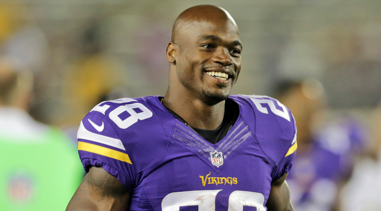 Adrian Peterson 2024 Zwart haar & afro haarstijl
