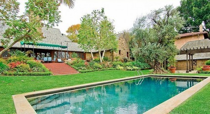 Photo: la maison de Natalie Portman en Los Feliz, Los Angeles.
