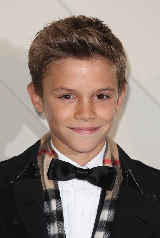   Foto på Victoria Beckham  & hennes Son   Romeo James Beckham