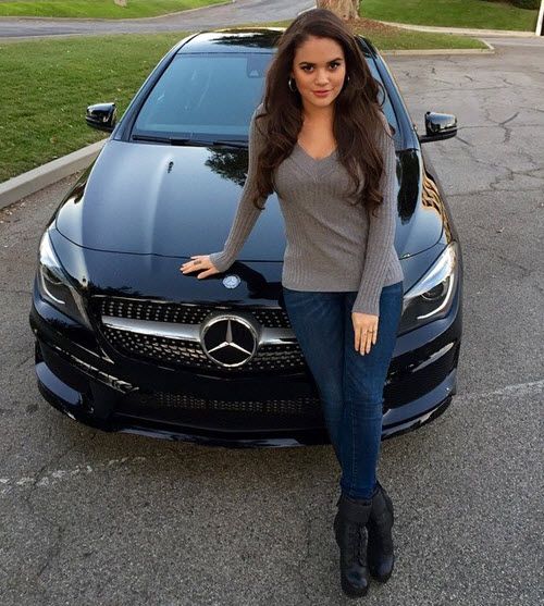 Foto do carro de Bailee Madison 