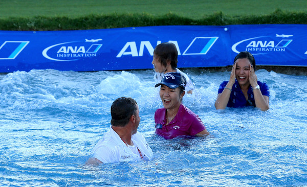 Photo of Lydia Ko  & her Mother  Tina Hyon