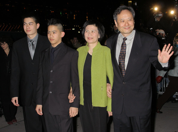 Foto de Ang Lee  & su  Hijo  Haan Lee