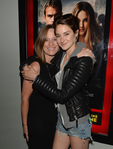 Foto van Shailene Woodley  & haar Moeder  Lori Woodley