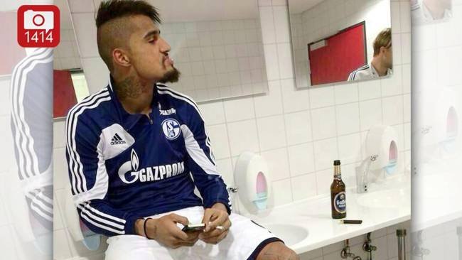 Kevin-Prince Boateng smoking a cigarette (or weed)
