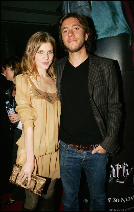 Clémence Poésy avec copain Emeric Glayse 