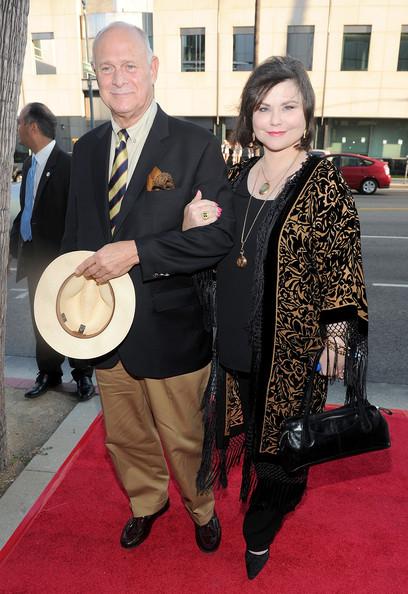 Gerald McRaney met vriendelijke, vrouw Delta Burke 