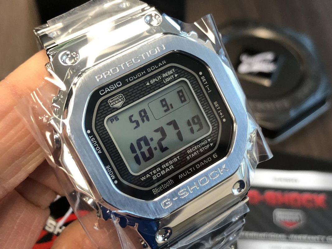 casio metal square