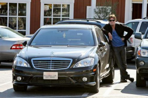 Foto do carro de Charlie Sheen Mercedes