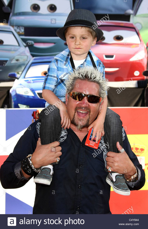   Foto på Guy Fieri  & hans  Son  Ryder Fieri