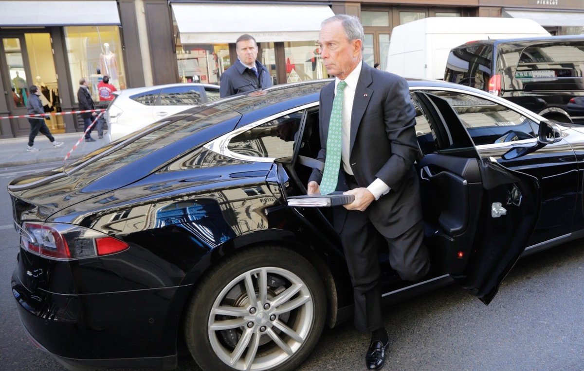 Foto do carro de Michael Bloomberg Audi