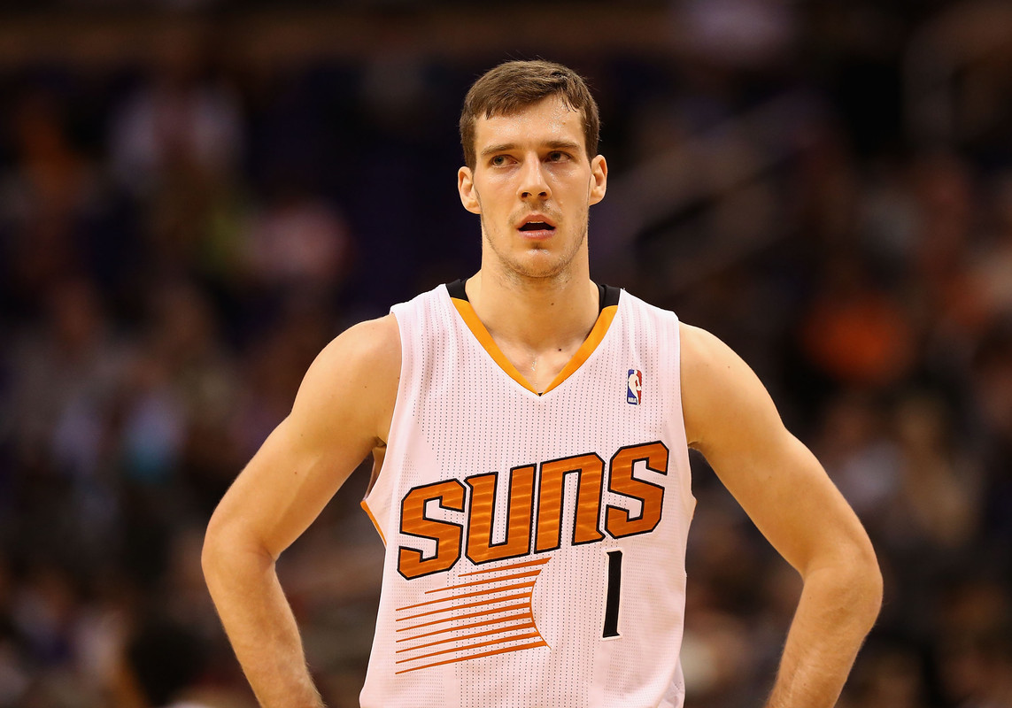 The 37-year old son of father (?) and mother(?) Goran Dragic in 2024 photo. Goran Dragic earned a 7.5 million dollar salary - leaving the net worth at 34 million in 2024