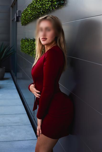 service:02girlfriend experience & erotic massage!