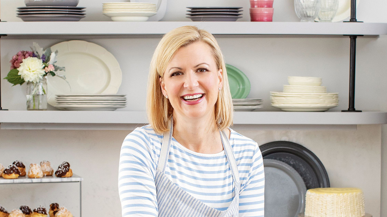 The 56-year old daughter of father (?) and mother(?) Anna Olson in 2024 photo. Anna Olson earned a  million dollar salary - leaving the net worth at 8 million in 2024