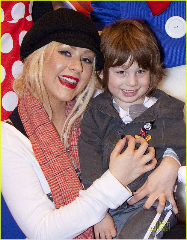 Foto van Christina Aguilera  & haar Zoon  Max Liron Bratman