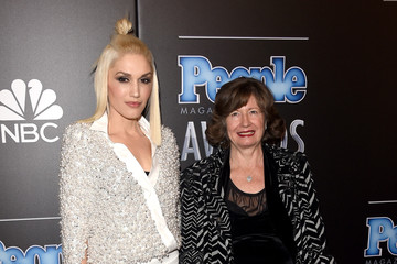   Foto på Gwen Stefani  & hennes Mamma  Patti Flynn