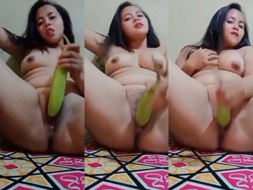 nuteen com Gaon ki ladki ne boyfriend ko dikhane ke liya loki se apni cut mari