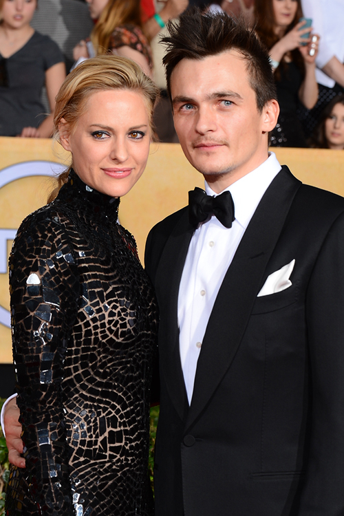 Rupert Friend with cool, Girlfriend Aimee Mullins 