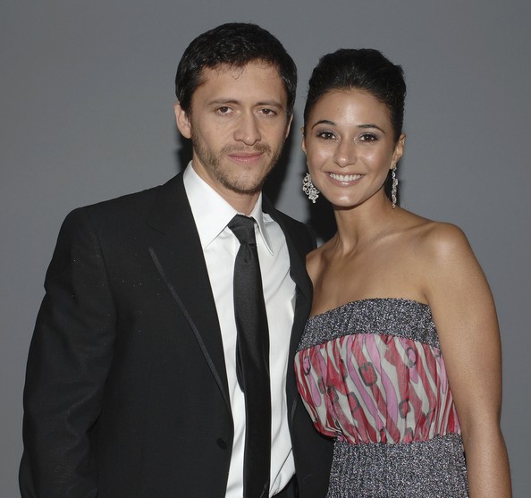 Emmanuelle Chriqui with Single  