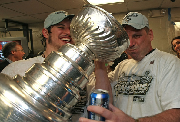   Foto på Sidney Crosby  & hans  Pappa  Troy Crosby