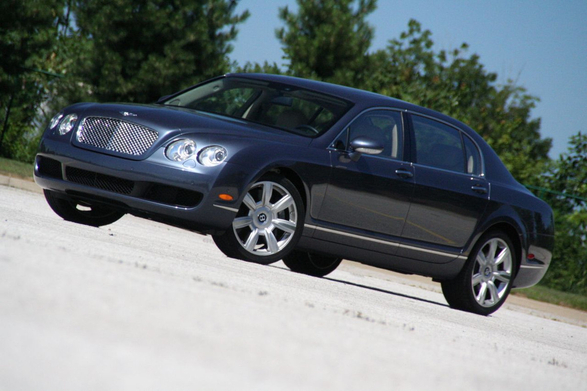 Foto do carro de W. Axl Rose Bentley