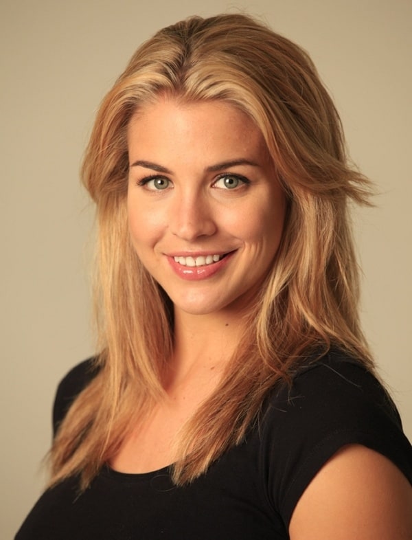 Den 39-år gammal 172 cm lång Gemma Atkinson i 2024