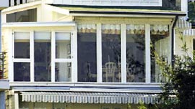 Photo: house/residence of the charming 50 million earning Malibu, CA, USA-resident
