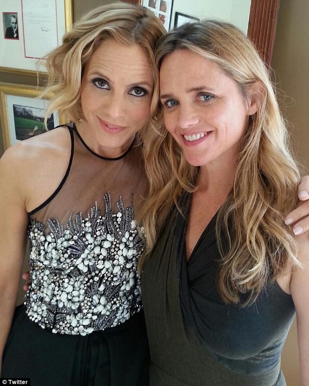 Maria Bello avec cool, amie Clare Munn 