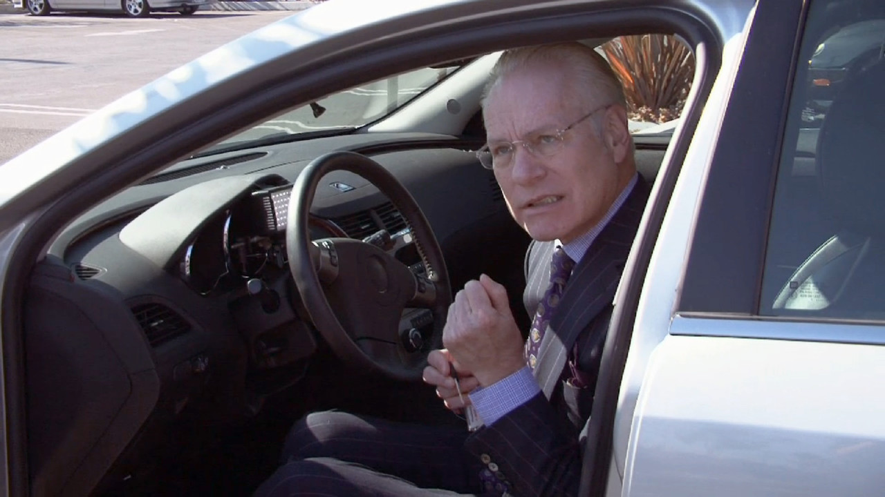 Photo of Tim Gunn  - car
