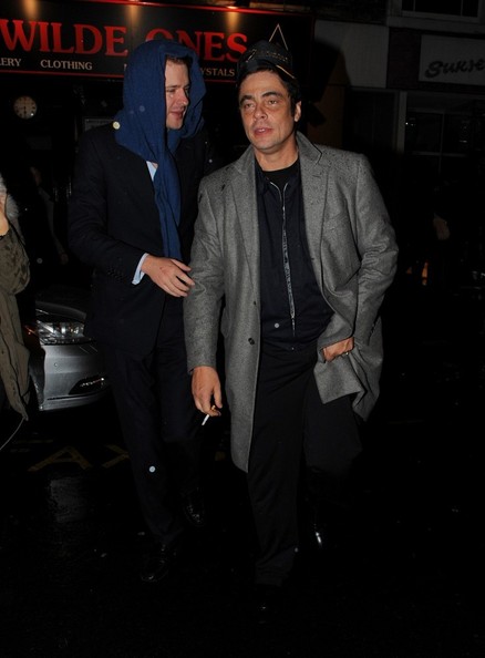 Photo of Benicio Del Toro  & his friend 