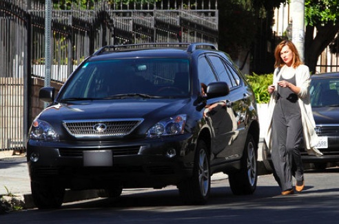 Foto do carro de Milla Jovovich Lexus RX 350