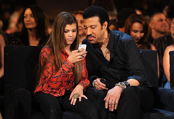 Foto van Lionel Richie  & zijn Dochter  Sofia Richie