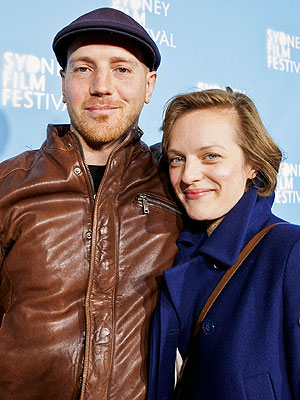    Elisabeth Moss med cool, Kæreste Adam Arkapaw 