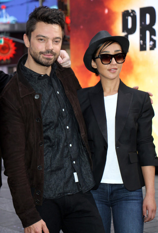    Ruth Negga con Novio  