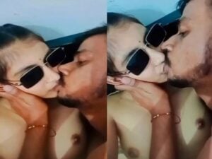 faran sex Stylish GF kissing with viral boobs show