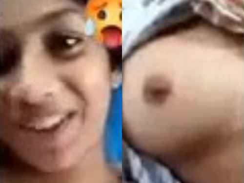 x vedeio Mms sex video Hot GF Shows Off Her Chikni Chut
