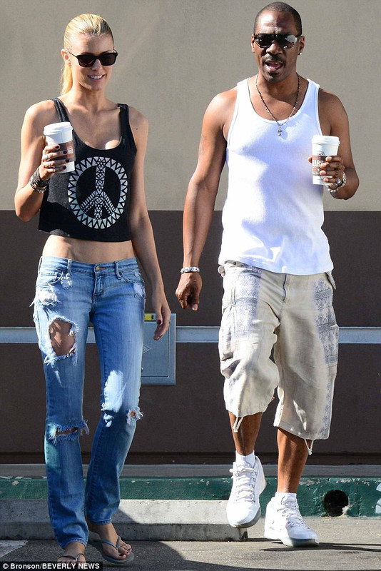    Eddie Murphy con hermoso, Novia Paige Butcher 