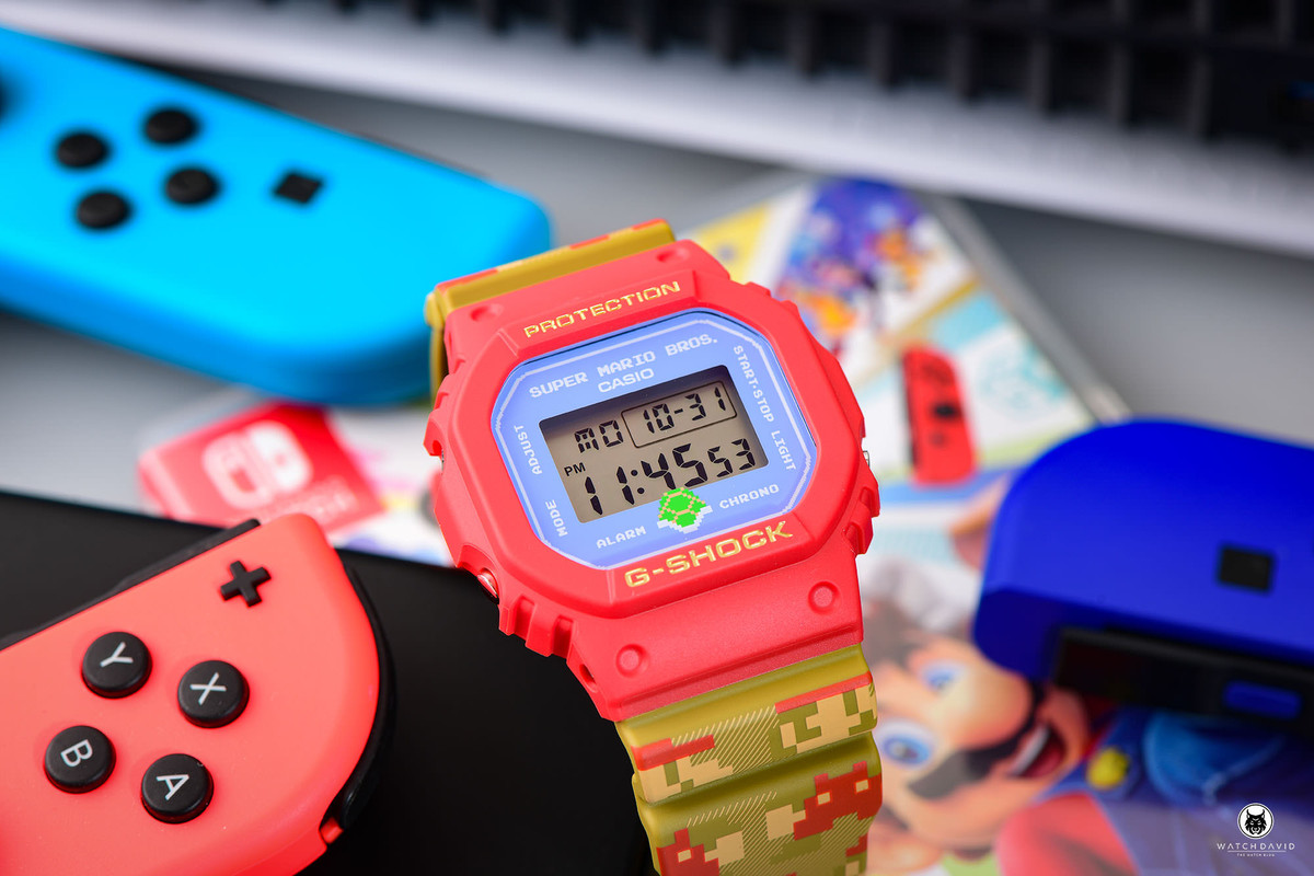 G-SHOCK-x-SUPER-MARIO-BROS-DW5600SMB-4ER-01