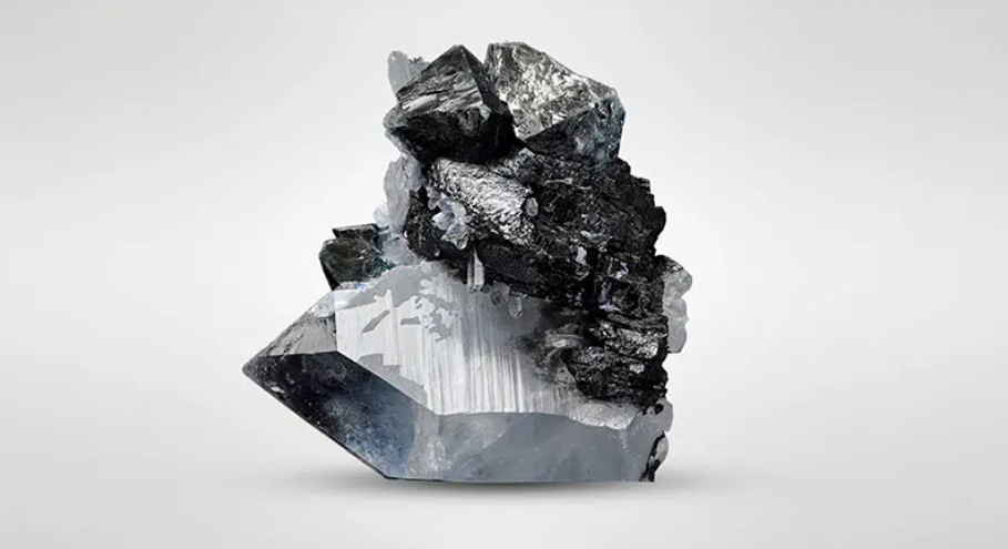 Estados Unidos tiene un GRAVE Problema con el Tungsteno: dependencia de China, defensa, chips y el futuro de la fusión | CIBERED