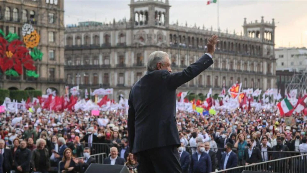 Cada diputado morenista debe llevar 500 personas a la marcha de AMLO