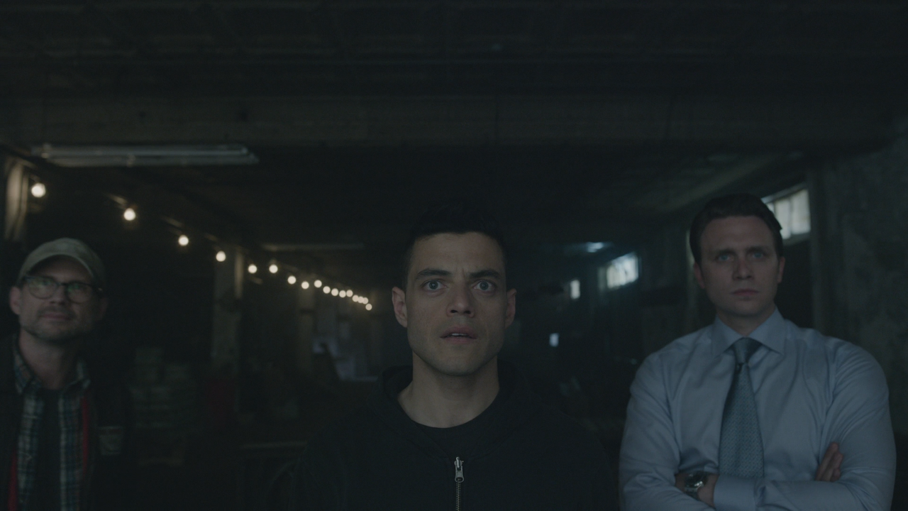 Mr.Robot.S03E01.eps3.0.power-saver-mode.h.1080p.AMZN.WEB-DL.DDP5