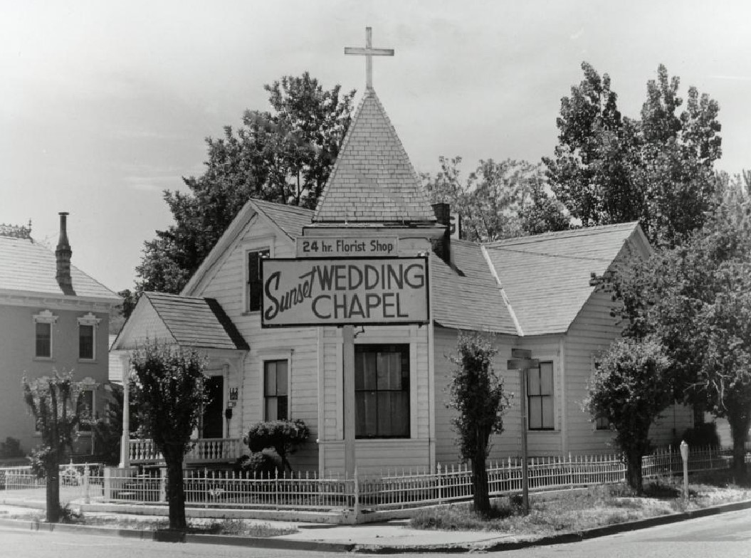 A black and white photograph of Sunset Wedding Chapel in Reno, Nevada