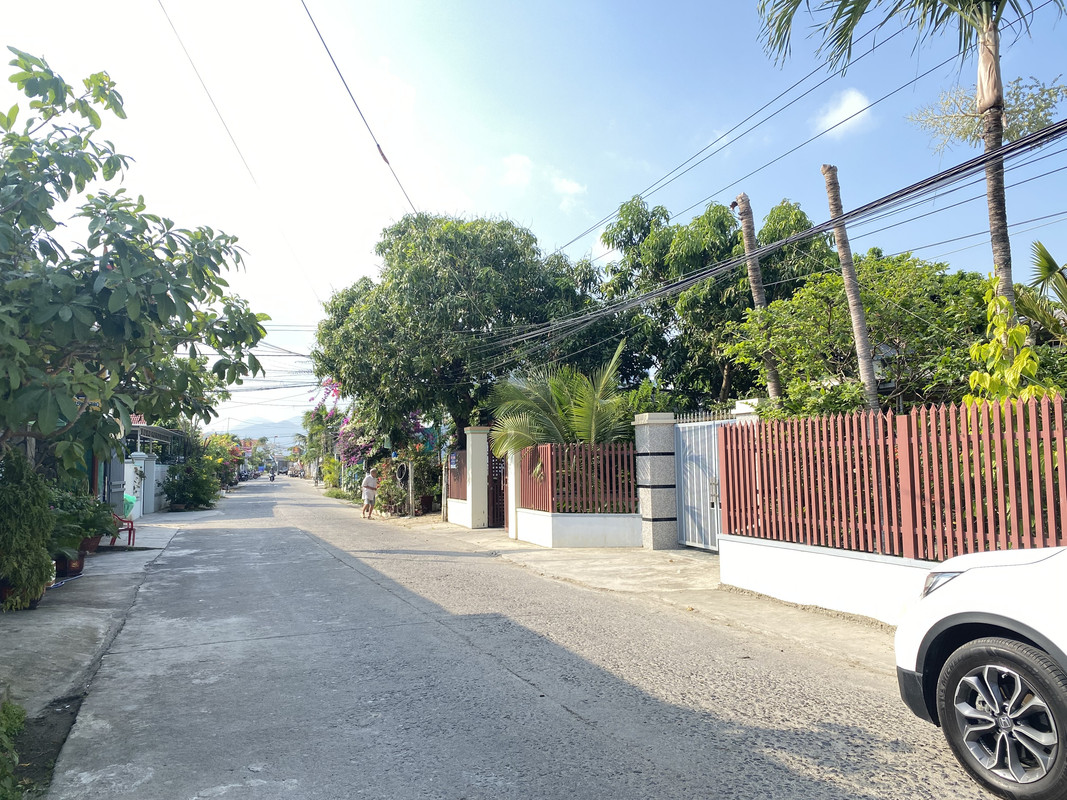 78DE02AE-23A1-4250-811A-E31AF435A234