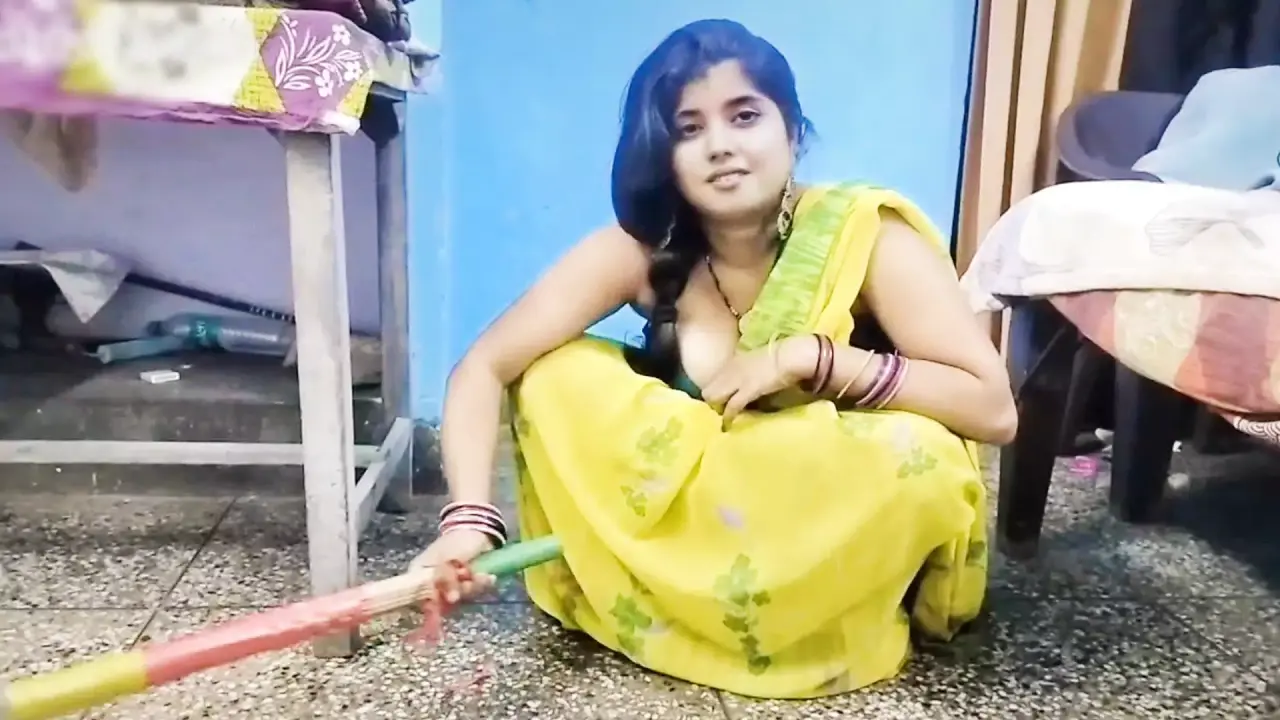 Indian big boobs Maid and young hot boy