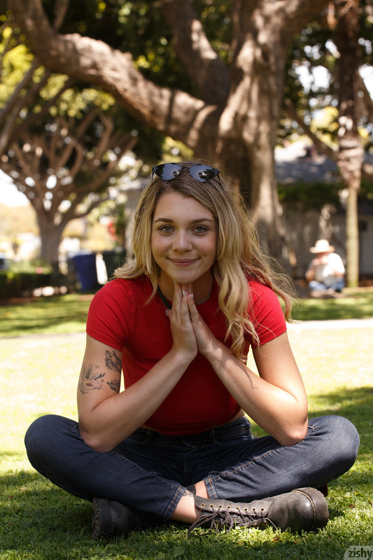 full_027_1837330916394798